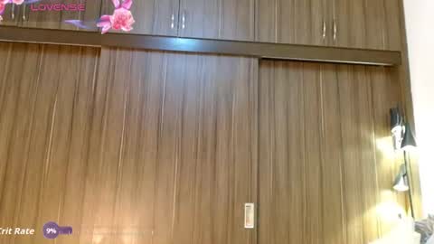 dulce_tara captura de la sala en vivo en Chaturbate