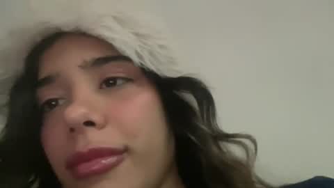dulcineabarbie снимок онлайн-комнаты на Chaturbate