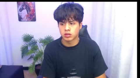 dylancum18 captura de la sala en vivo en Chaturbate