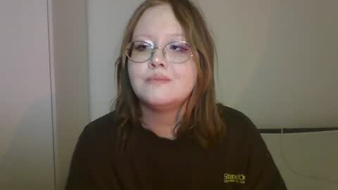 elayne__sweet captura de la sala en vivo en Chaturbate