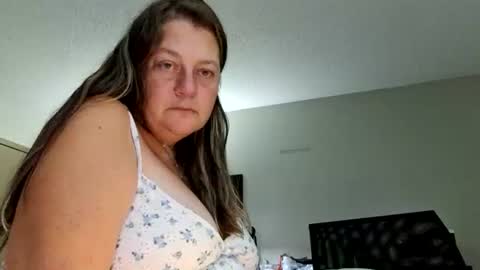 elizabethbr1979 captura de la sala en vivo en Chaturbate
