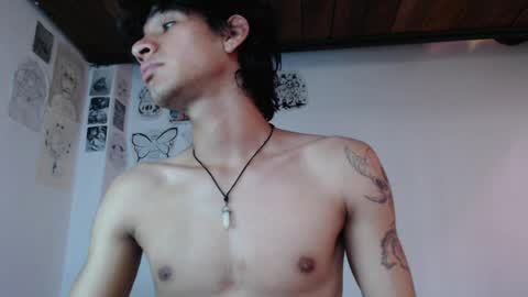 elliotazert captura de la sala en vivo en Chaturbate