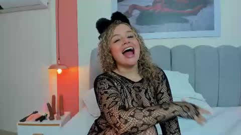 emmyboyd captura de la sala en vivo en Chaturbate