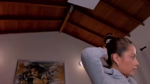erikabenz captura de la sala en vivo en Chaturbate