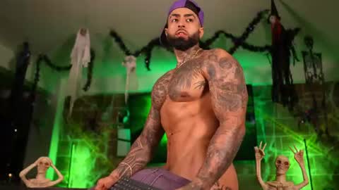 eros_dark_ live room snapshot on Chaturbate