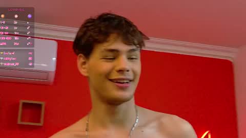 eros_steel momentopname van live room op Chaturbate