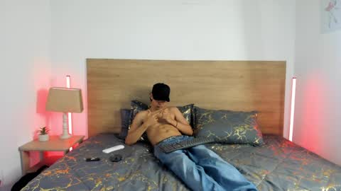 ethan__carter Momentaufnahme des Live-Raums auf Chaturbate