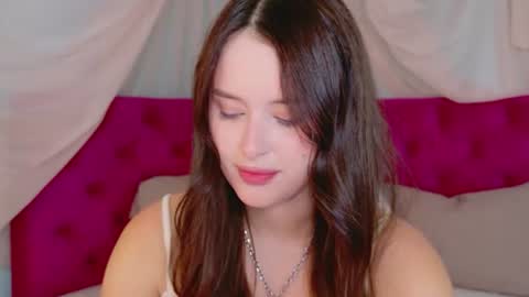 evaburt live room snapshot on Chaturbate