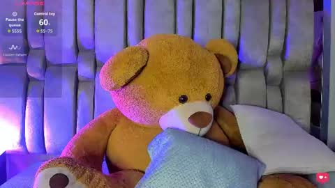 evawild5 captura de la sala en vivo en Chaturbate