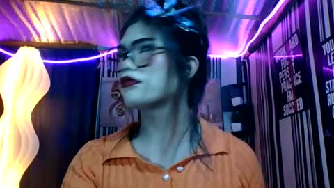 eyahgod_misstress captura de la sala en vivo en Chaturbate