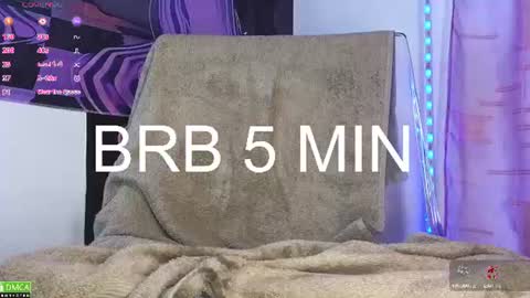 fairy_squirt live room snapshot on Chaturbate