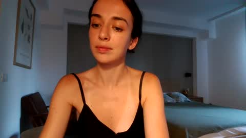 forbiddennvelvet Momentaufnahme des Live-Raums auf Chaturbate