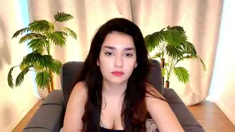 francesca_olsen live room snapshot on Chaturbate