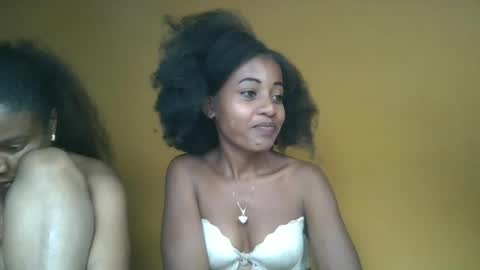 francettee Momentaufnahme des Live-Raums auf Chaturbate