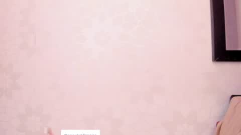 fransheska_doll captura de la sala en vivo en Chaturbate