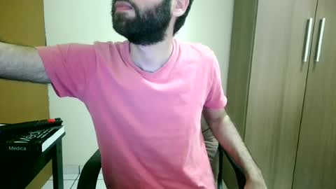 fthrfthr live room snapshot on Chaturbate