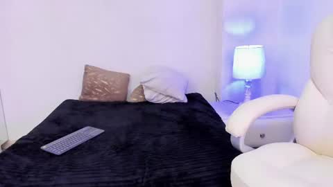 gaelan_binoche_ Momentaufnahme des Live-Raums auf Chaturbate