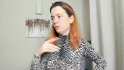 genovevarothenberger captura da sala ao vivo na Chaturbate
