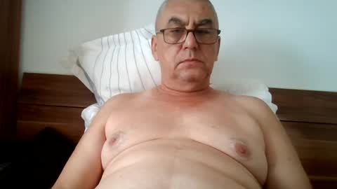 gigi1970 momentopname van live room op Chaturbate