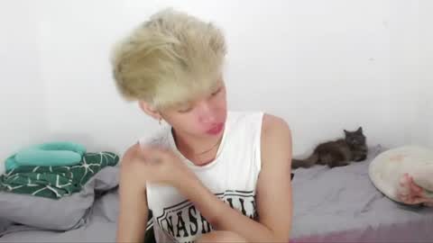 givemethrillx captura de la sala en vivo en Chaturbate
