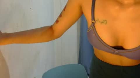gracia_belle Momentaufnahme des Live-Raums auf Chaturbate