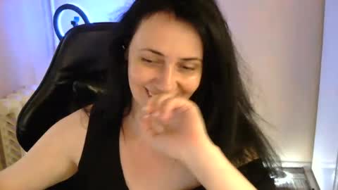 gusumah Momentaufnahme des Live-Raums auf Chaturbate