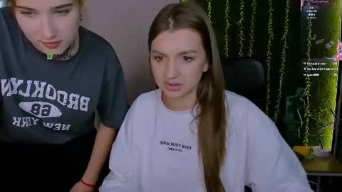 hanna_kiss3 live room snapshot on Chaturbate