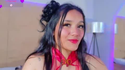 hannahmonttgomery live room snapshot on Chaturbate