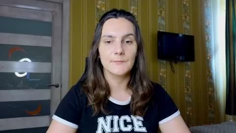 hey_buddie снимок онлайн-комнаты на Chaturbate