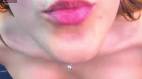 hikarii__ live room snapshot on Chaturbate