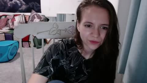 hope_xo live room snapshot on Chaturbate