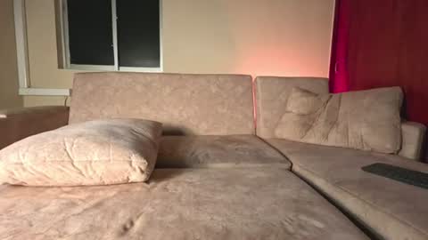 hornycouple_2222 Momentaufnahme des Live-Raums auf Chaturbate