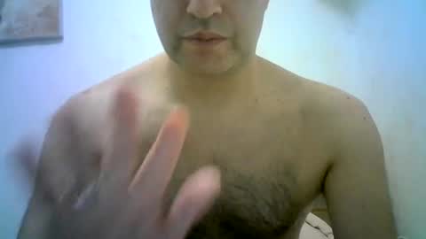 hotitan live room snapshot on Chaturbate