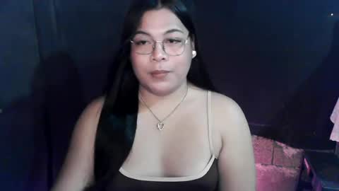 iana_whorexxx live room snapshot on Chaturbate