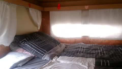 illymaus Momentaufnahme des Live-Raums auf Chaturbate
