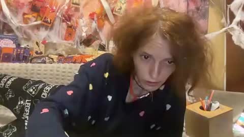imelissa8malis live room snapshot on Chaturbate