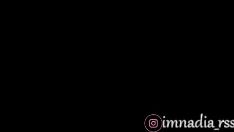 imnadiaroses Momentaufnahme des Live-Raums auf Chaturbate