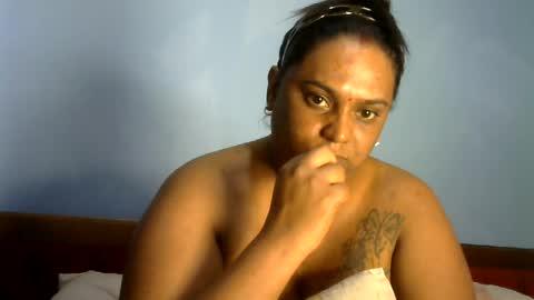 indiancherry02 Momentaufnahme des Live-Raums auf Chaturbate