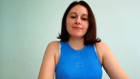 inessa_beauty momentopname van live room op Chaturbate