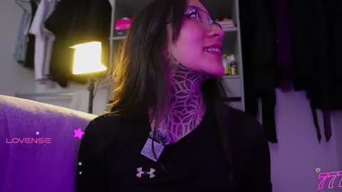 isa_mistik Momentaufnahme des Live-Raums auf Chaturbate
