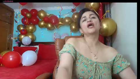 isabeel_sofia01 Momentaufnahme des Live-Raums auf Chaturbate