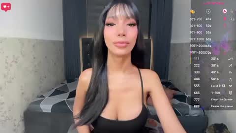 islabelle_ Momentaufnahme des Live-Raums auf Chaturbate
