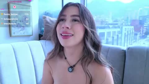 ivanna_west momentopname van live room op Chaturbate