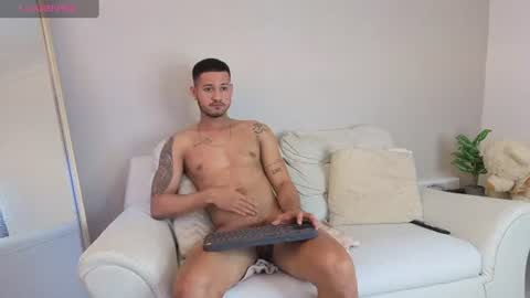 janomar01 Momentaufnahme des Live-Raums auf Chaturbate