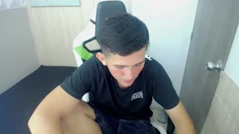 jaxblue_x momentopname van live room op Chaturbate