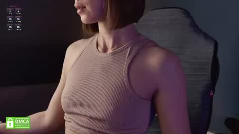 jenniee_ Momentaufnahme des Live-Raums auf Chaturbate