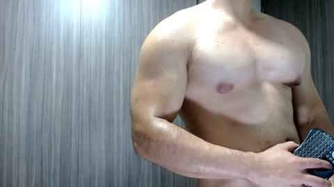 jhon_walkersky снимок онлайн-комнаты на Chaturbate