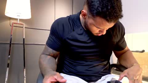 johnbelt_ momentopname van live room op Chaturbate