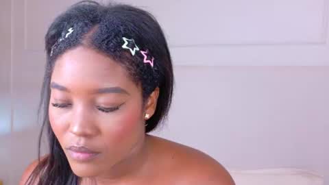 josselynbrown captura da sala ao vivo na Chaturbate