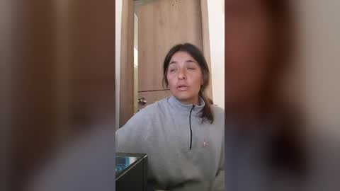 juana_monte Momentaufnahme des Live-Raums auf Chaturbate